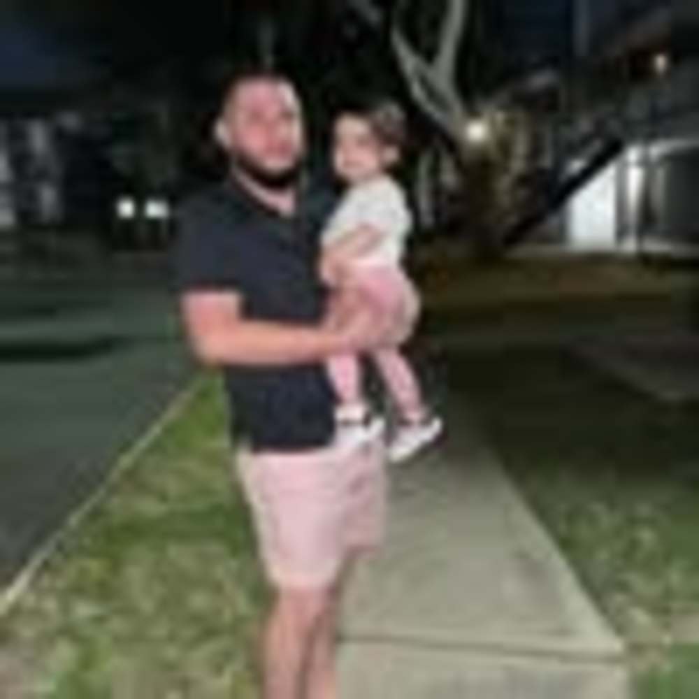 Meet your Posher, Alvaro